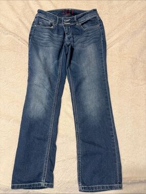 Elle Women's Medium Blue Straight-Leg Jeans